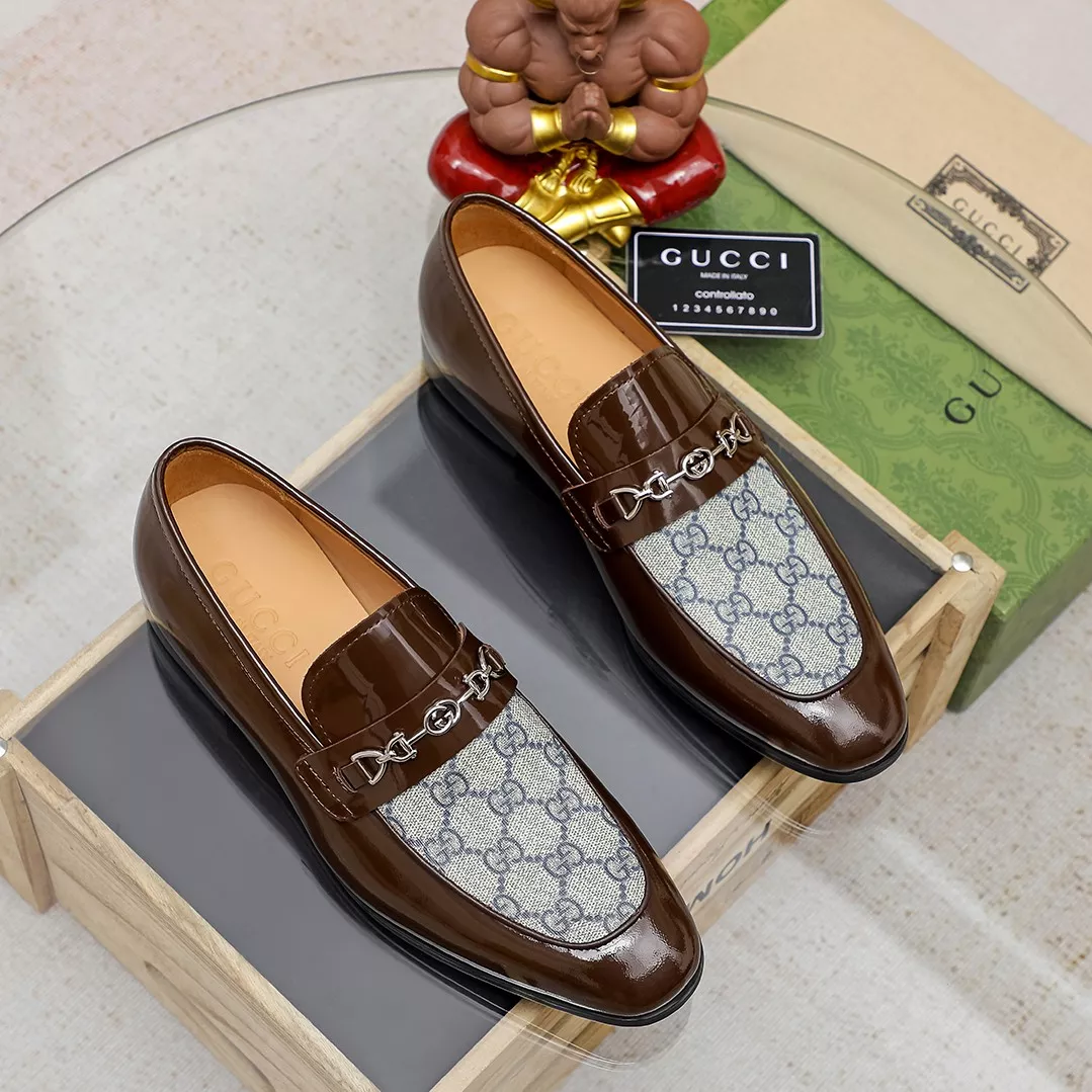 gucci oxfords chaussures pour homme s_12bbbbb1